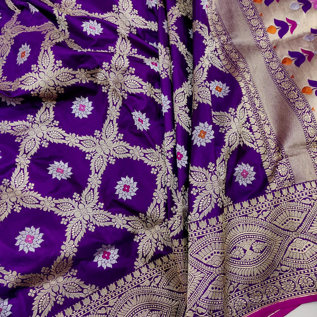Purple Color Pure Katan Silk Handwoven Banarasi Jungla Saree