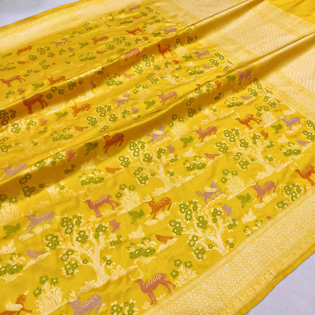 Yellow Color Pure Katan Silk Handwoven Banarasi Saree