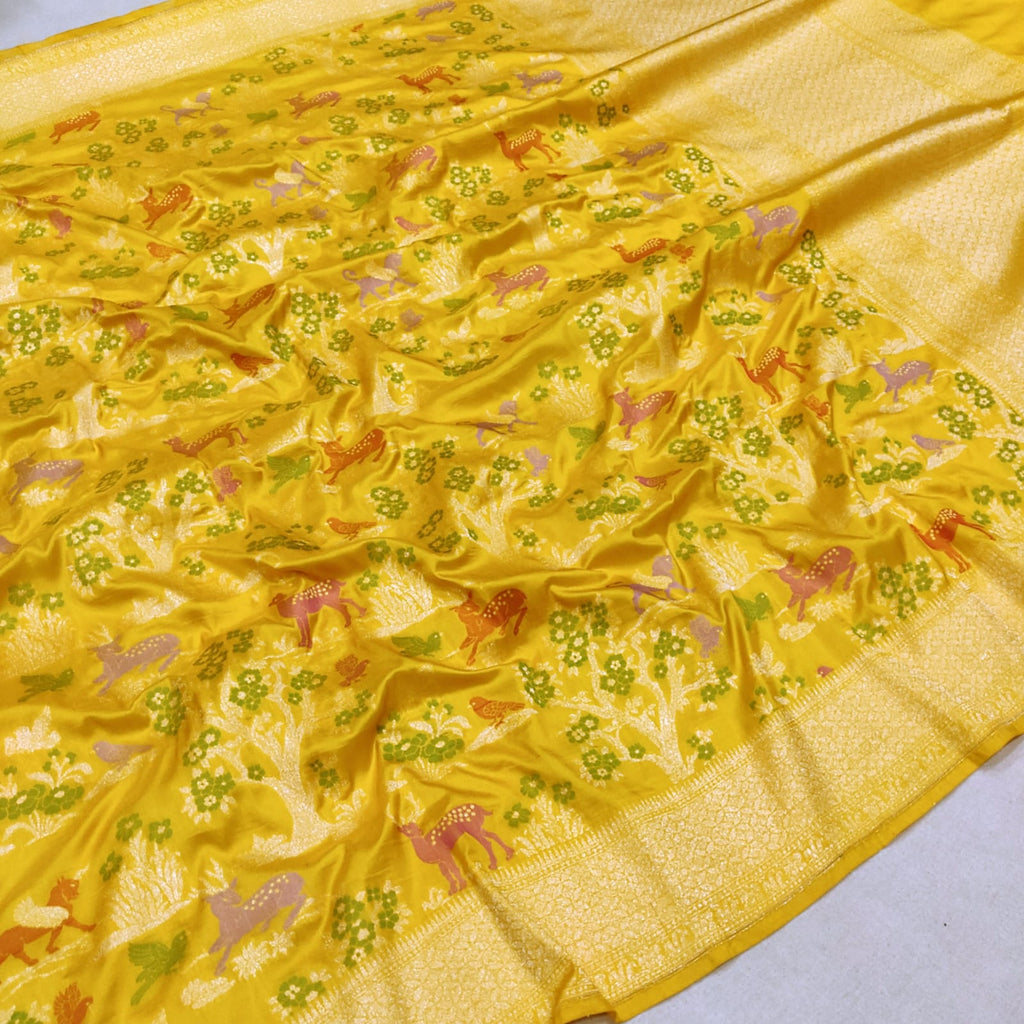 Yellow Color Pure Katan Silk Handwoven Banarasi Saree