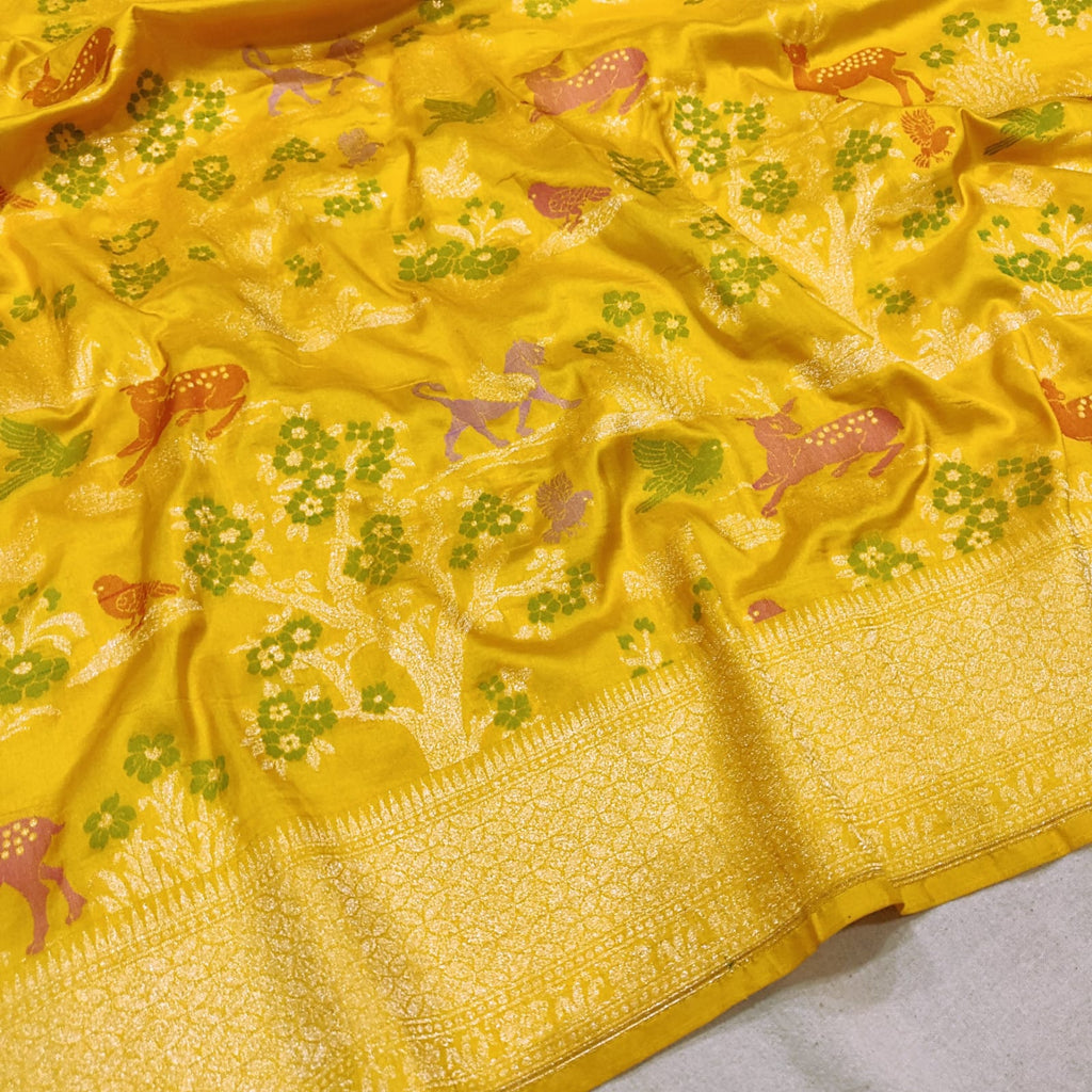 Yellow Color Pure Katan Silk Handwoven Banarasi Saree