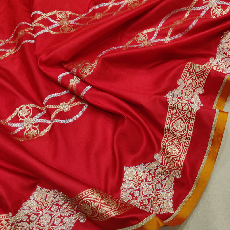 Red colour pure katan silk handwoven banarasi saree