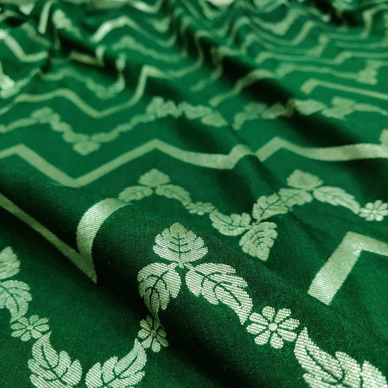 Bottle Green Colour Pure Munga Handwoven Banarasi Saree