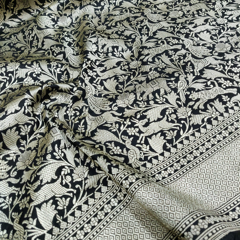 Black Color Pure Katan Silk Handwoven Banarasi Saree