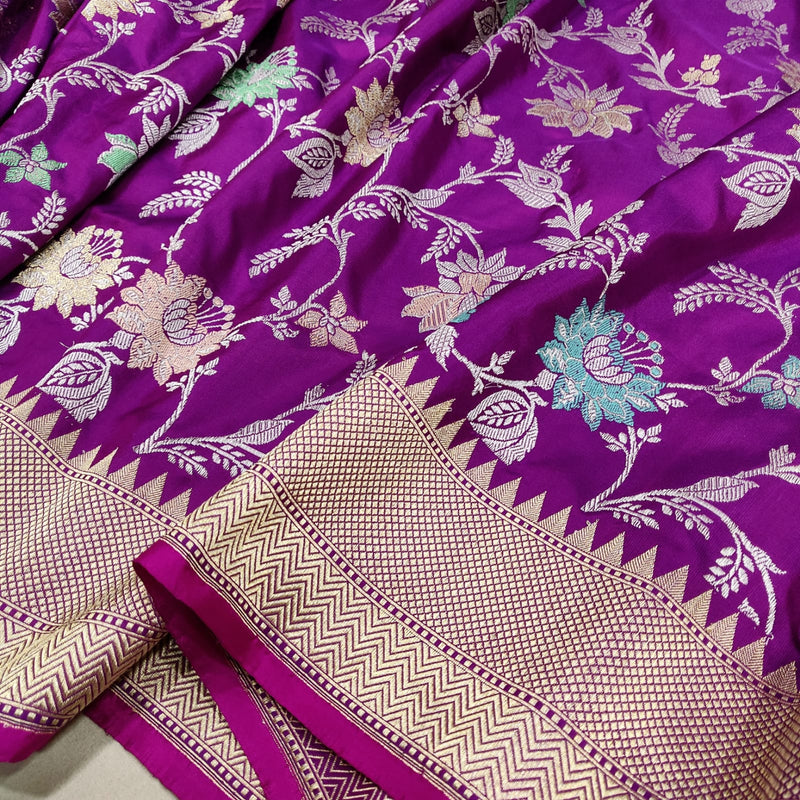 Magenta Color Pure Katan Silk Handwoven Banarasi Jungla Saree