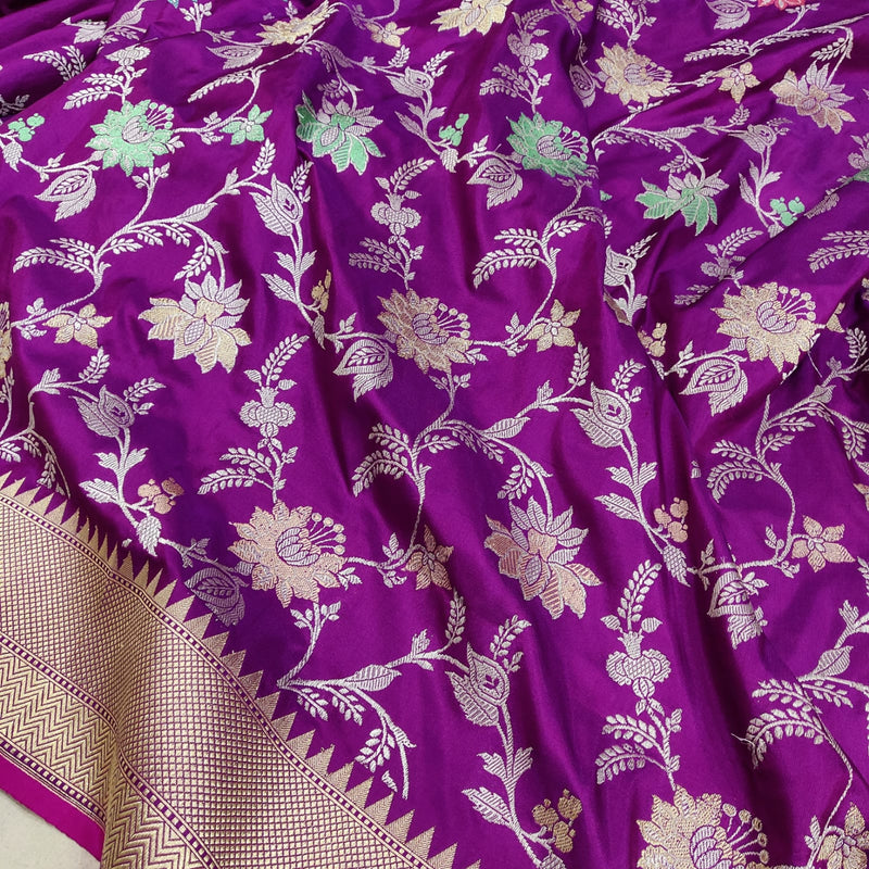 Magenta Color Pure Katan Silk Handwoven Banarasi Jungla Saree