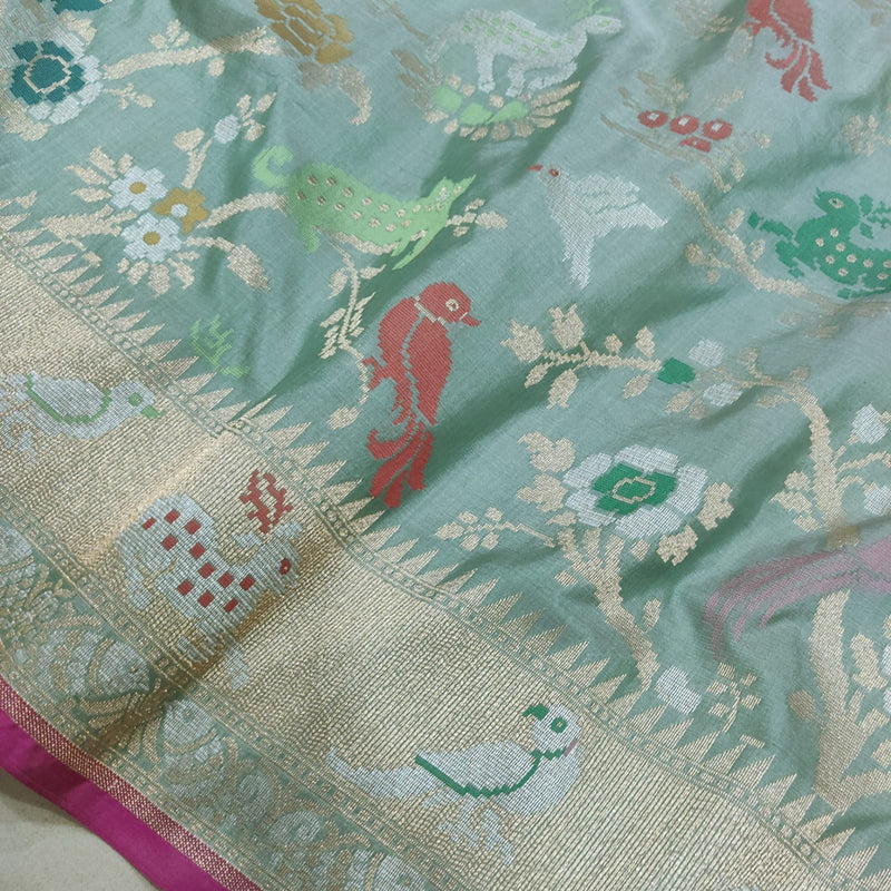 Pastel Color Pure Katan Silk Handwoven Banarasi Saree