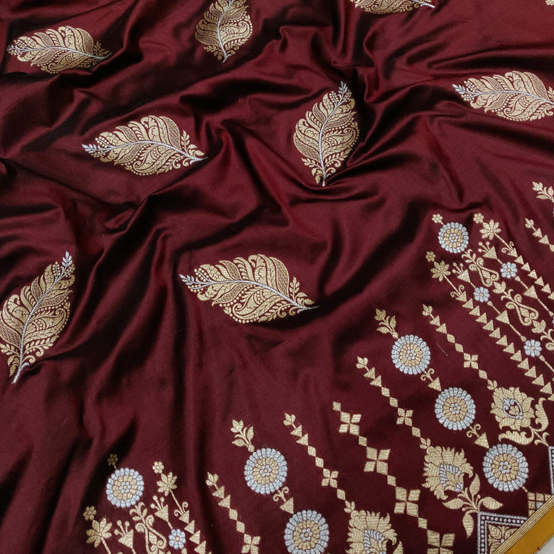 Brown Colour Pure Katan Silk Handwoven Banarasi Saree
