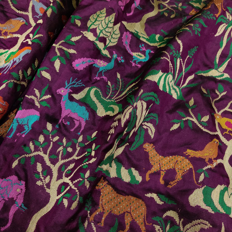 Magenta Colour Pure Katan Silk Handwoven Banarasi Saree