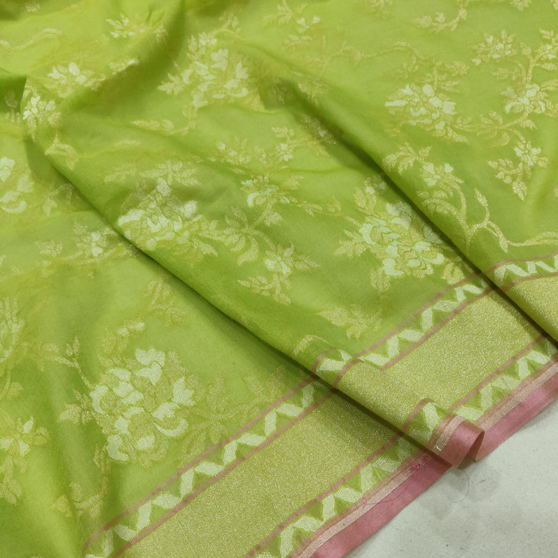 Parrot Green Color Cotton Ektara Jamdani Handwoven Banarasi Saree
