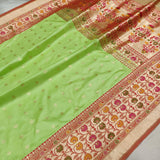 Parrot Green Colour Pure Katan Silk Handwoven Banarasi Saree