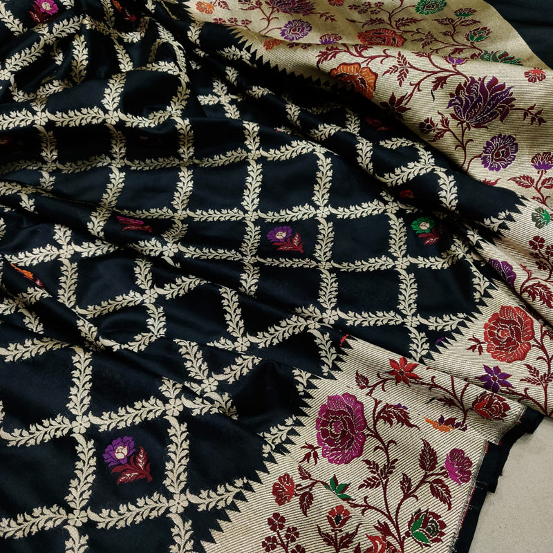 Black Color Pure Katan Silk Handwoven Banarasi Saree