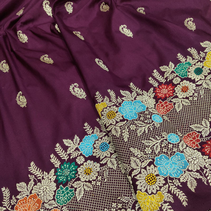 Brown Colour Pure Katan Silk Handwoven Banarasi Saree