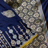 Navy Blue Colour Pure Katan Silk Handwoven Banarasi Saree