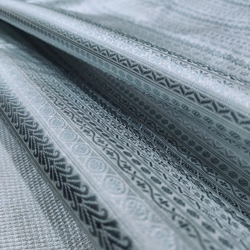 Grey colour pure katan silk Handwoven banarasi Tanchoi saree