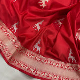 Red colour pure Mashru Silk Handwoven banarasi saree