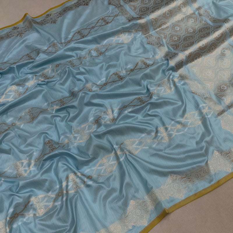 Pure katan silk Handwoven banarasi saree