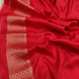 Black colour Pure Katan Silk Handwoven Banarasi Saree