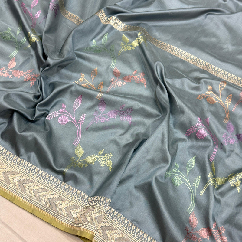 Pure katan silk Handwoven banarasi saree