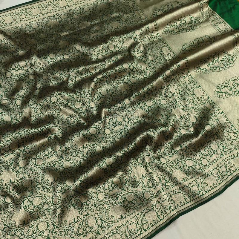 Dark green colour pure katan silk Handwoven banarasi rangkat Tanchoi saree