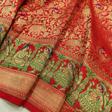 Red colour Pure Katan Silk Handwoven Banarasi tanchoi Saree