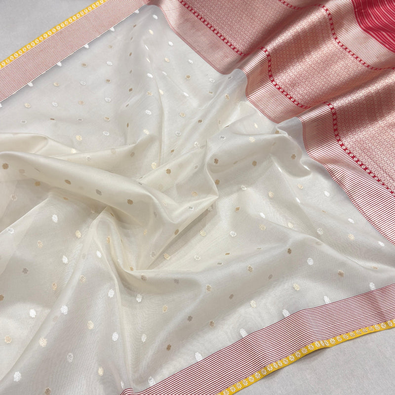 Off White colour pure kora Handwoven Banarasi saree