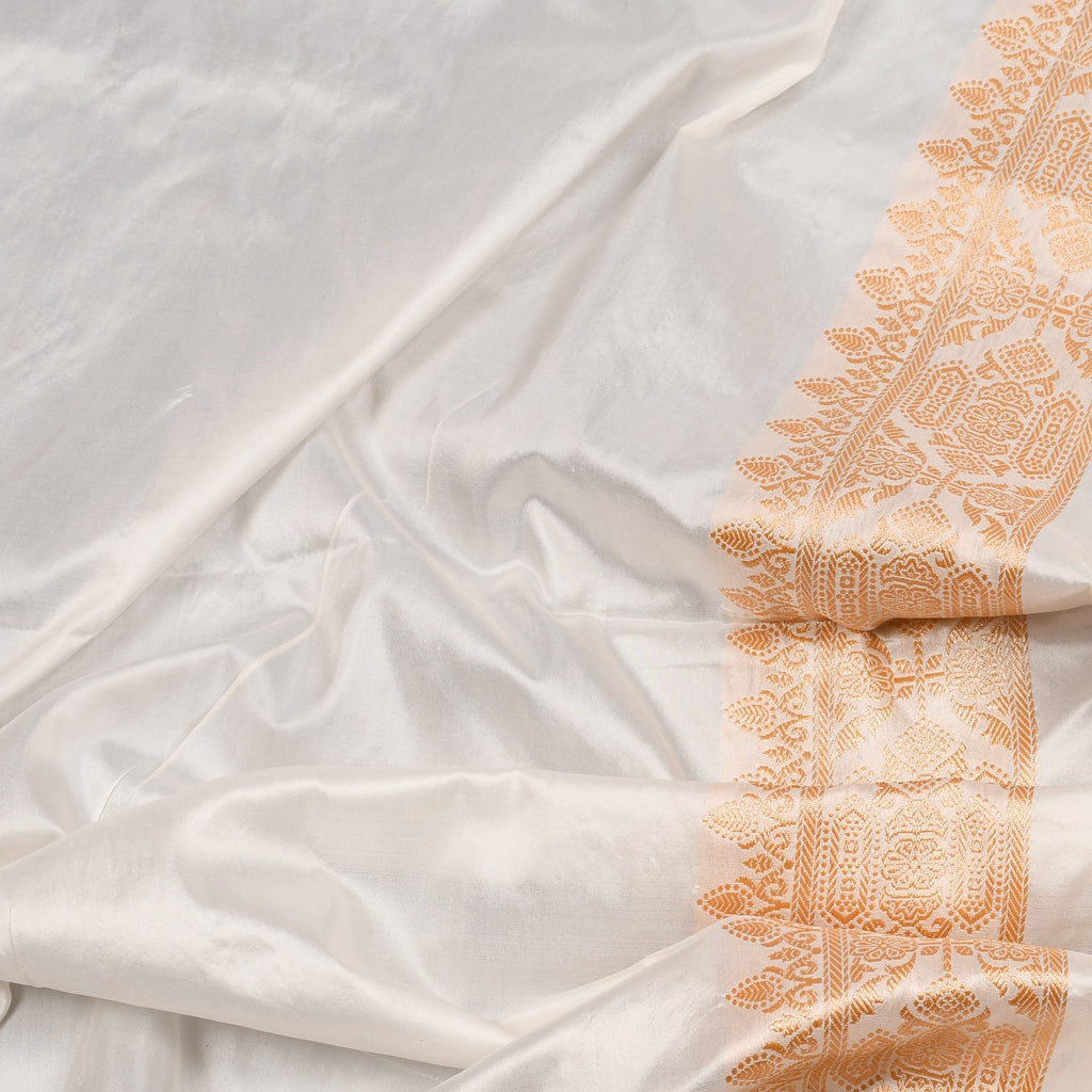 White Colour Katan Silk Handwoven Banarasi Saree